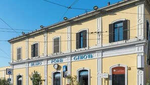 Front of property - Rooms Porta Genova (Milan)
