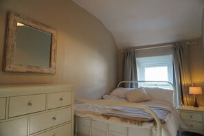 コテージ | 2 室のベッドルーム、客室ごとに異なる装飾、客室ごとに異なるインテリア、WiFi (無料)