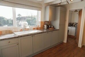 平房 | 私人廚房 | 廚房用具/餐具/器皿