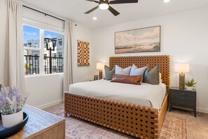 3 bedrooms, desk, iron/ironing board, travel crib - Mane Stay at Terra: Ground Floor Unit with Pool View (Hurricane)