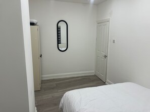 2 chambres, fer et planche Ă repasser, accĂšs au Wi-Fi (inclus)