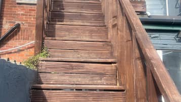 Khuôn viên nơi lưu trú