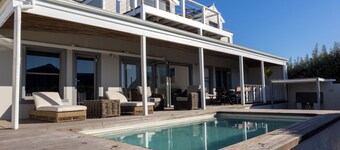 Luxury and peaceful 4-bedroom house in Kommetje, Cape Town