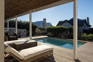 Outdoor pool - Luxury and peaceful 4-bedroom house in Kommetje, Cape Town (Cape Town)