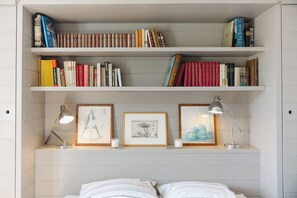 4 Schlafzimmer, Bügeleisen/Bügelbrett, Bettwäsche