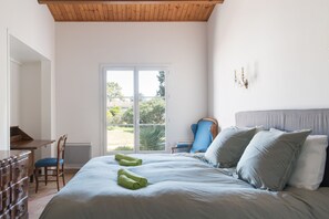 Bügeleisen/Bügelbrett, WLAN, Bettwäsche