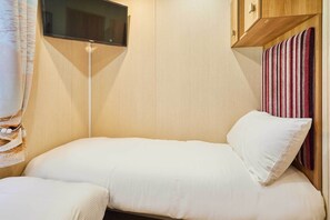 3 Schlafzimmer, Bügeleisen/Bügelbrett, Reisekinderbett, WLAN