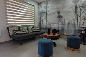 Family Apartment, Balcony, Courtyard View | Interior