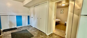 Beautiful Suite with Fenced yard + in suite Kitchen and Laundry