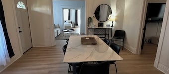 3-bedroom Modern Apartment