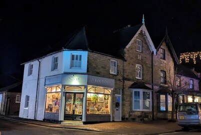 Historic maisonette cottage in the beautiful village of Cuckfield