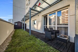 Terrace/patio - Grochów Apt - Terrace, Parking - By Rentujemy (Warszawa)