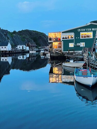 Cozy 2-Bedroom Apartment in the Heart of the City