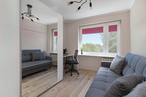 Televisio, työhuone