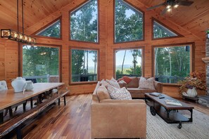 Smart TV, fireplace, video games