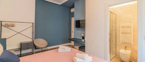 In-room safe, desk, laptop workspace, soundproofing