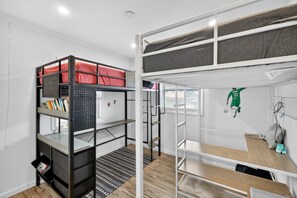 House, 3 Bedrooms | 3 bedrooms, laptop workspace, free WiFi