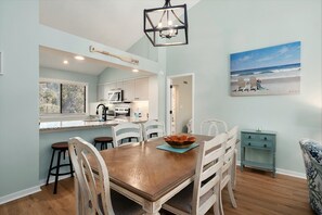 Condo, 3 habitaciones | Restaurantes