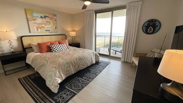 2 bedrooms, laptop workspace, iron/ironing board, free WiFi