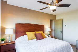 4 bedrooms, iron/ironing board, cots/infant beds, free WiFi - D410 Lorena Ochoa 4 Bedroom Apts (Playa del Carmen)