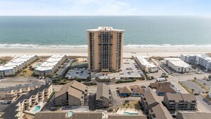 Condo, 2 quartos | Fachada