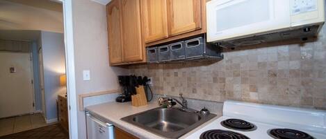 Leilighet, 1 soverom | Eget kjøkken | Ovn, kaffetrakter/tekoker og brødrister