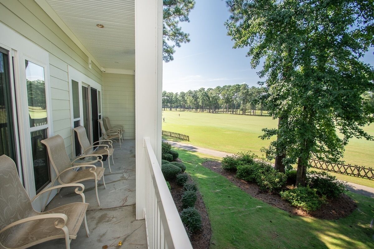 Condo, 2 Bedrooms | Property grounds