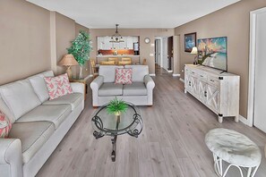 Leilighet, 2 soverom | Oppholdsområde