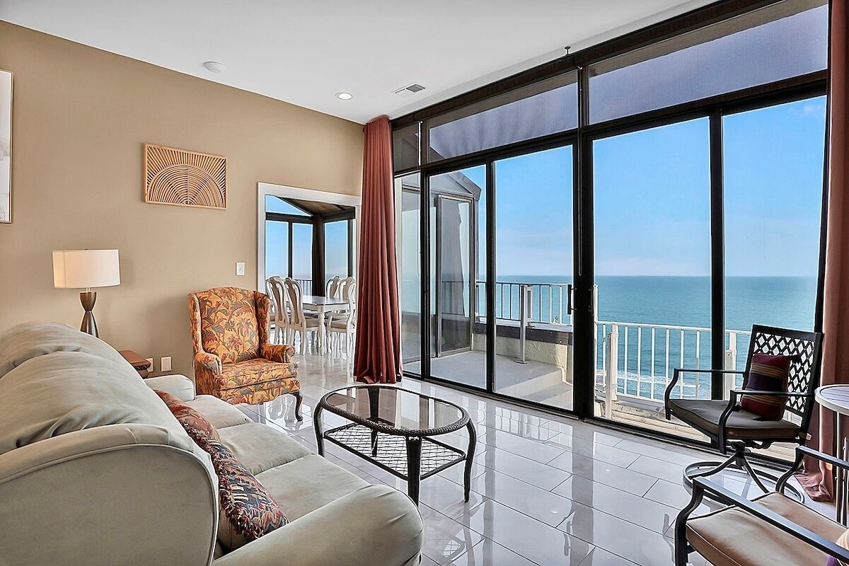 Apartment, 4 Schlafzimmer | Wohnbereich