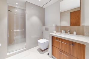 Bathroom - Holidays R Us Royal view (Dubai)