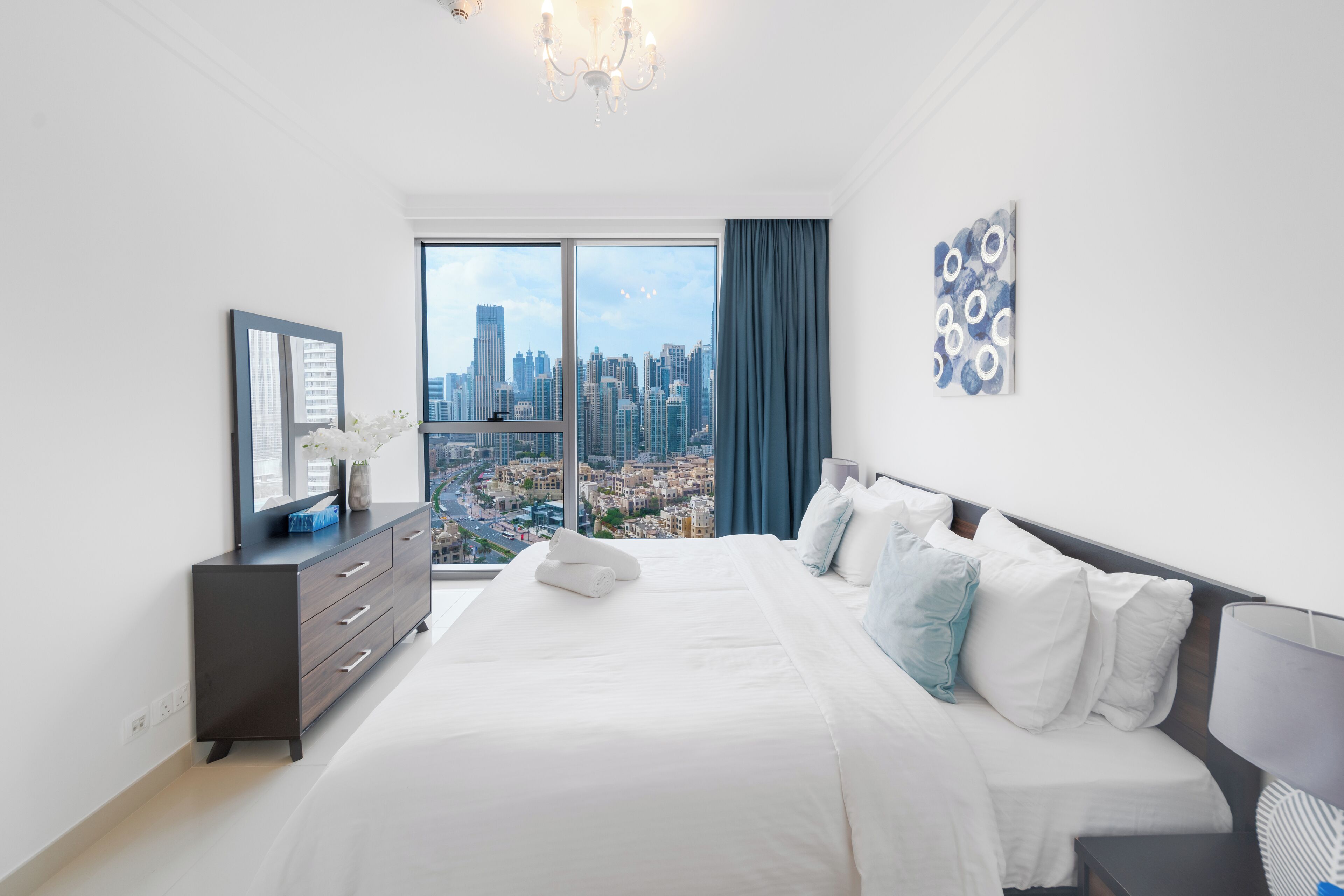 客房内保险箱、遮光窗帘、隔音、熨斗/熨衣板