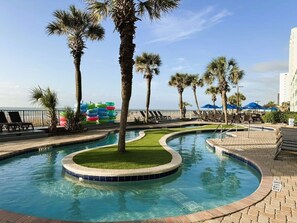 Leilighet, 3 soverom | Basseng | Innendørsbasseng og et oppvarmet basseng