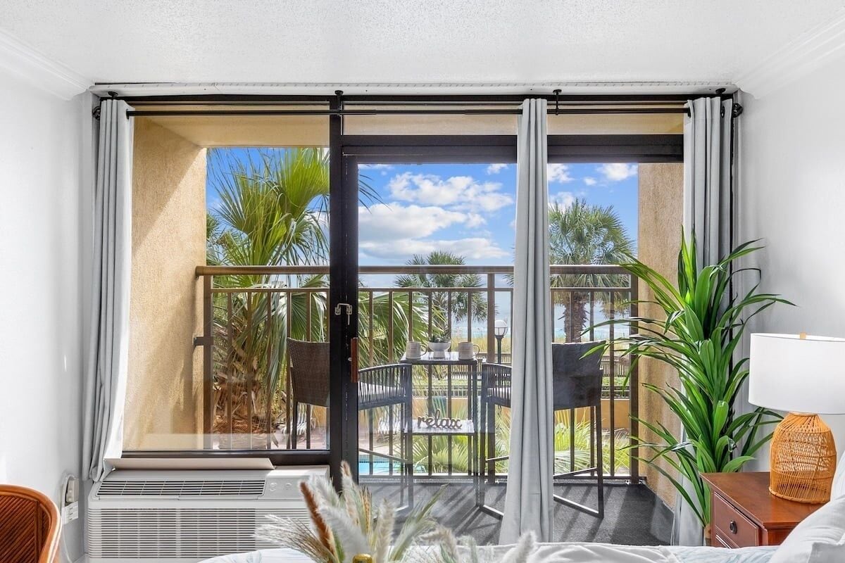 Condo, 1 Bedroom | Interior