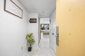 Condo, 1 Bedroom | Interior