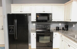 Condo, 2 Bedrooms | Private kitchen | Fridge, oven, coffee/tea maker, toaster - Heatherstone 1063 2 Bedroom Condo (Myrtle Beach)