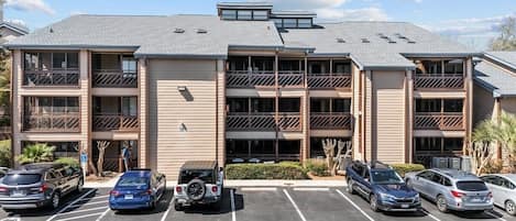 Condo, 2 Bedrooms | Exterior