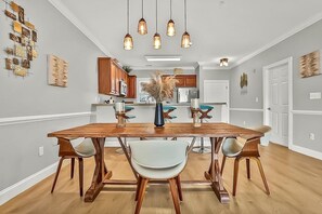 Leilighet, 2 soverom | Spiseområde