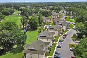 Condo, 2 Bedrooms | Exterior