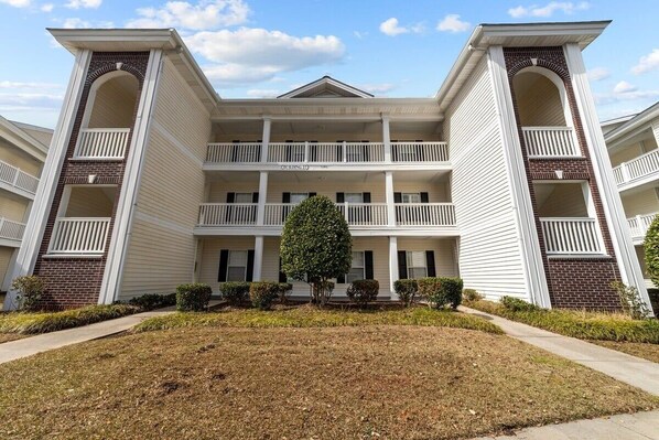 Condo, 3 Bedrooms | Exterior