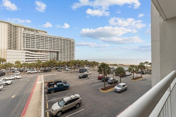 Condo, 2 chambres | Terrain de l’hébergement 