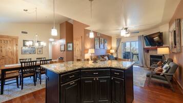 公寓客房, 3 間臥室 | 住宿內部