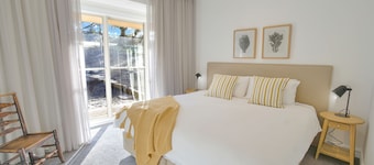 Ashbourne - Sleeps 9 - Farm Stay - Moments from Mansfield