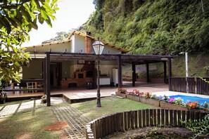 House, Smoking | 4 bedrooms - Chal com Lazer Completo nas Montanhas (Marechal Floriano)