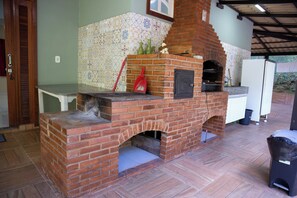 House, Smoking - Chal com Lazer Completo nas Montanhas (Marechal Floriano)
