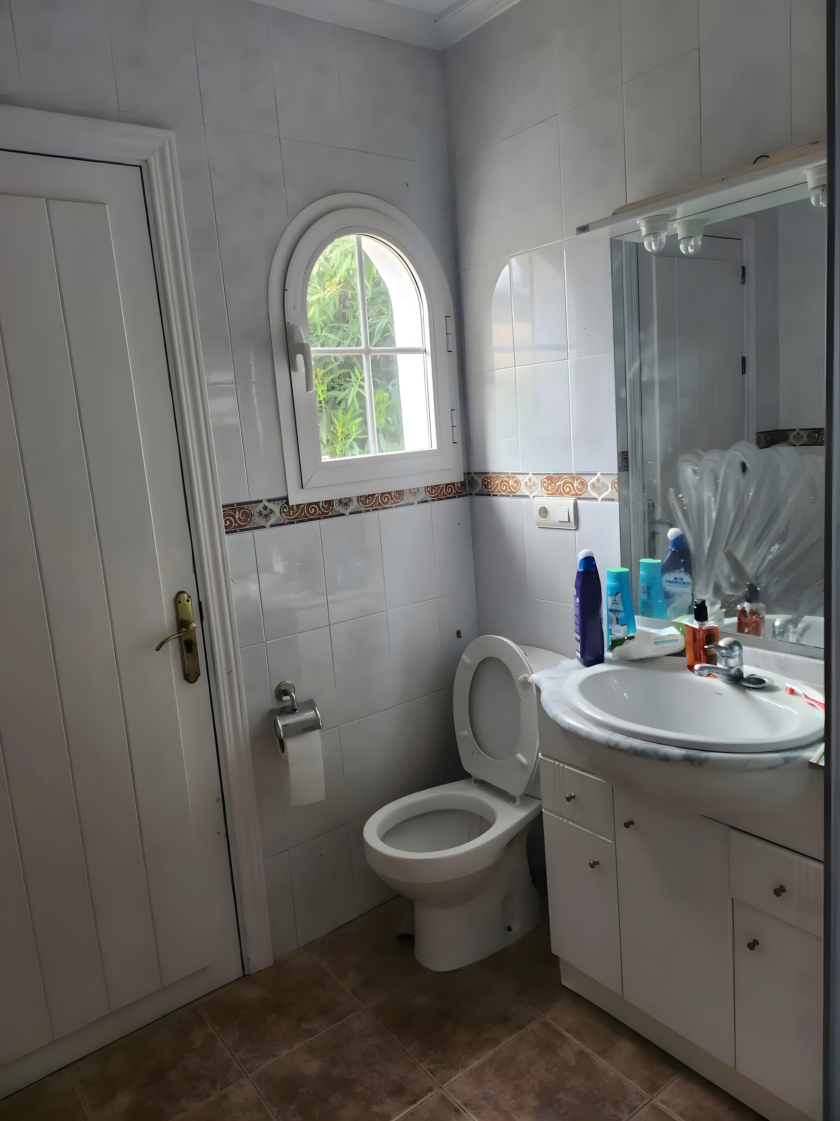 Bruser, hårtørrer, håndklæder