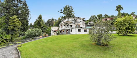 FamiljelÀgenhet - flera sovrum (Casa Malpensata) | Exteriör