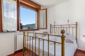 Family Apartment, Multiple Bedrooms (Casa Malpensata) | Mountain view - Casa Malpensata (Porto Valtravaglia)