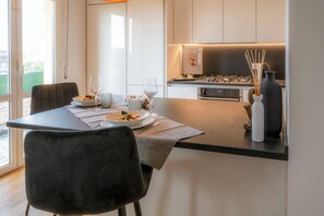 Chambre Double Confort | Cuisine privée