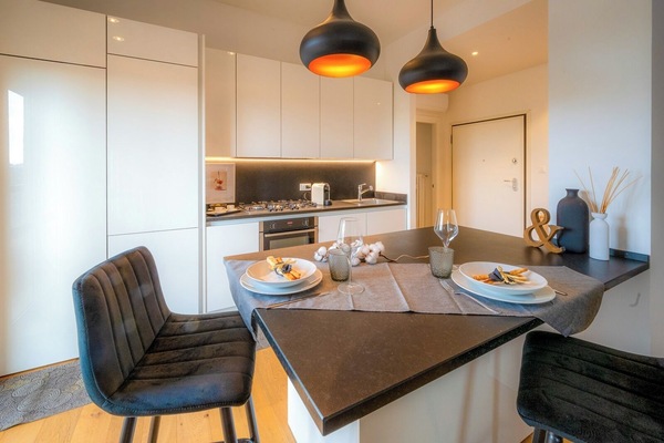 Kamar Double Comfort | Dapur pribadi | Lemari es besar, microwave, oven, dan kompor