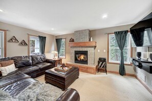 TV, fireplace, video games